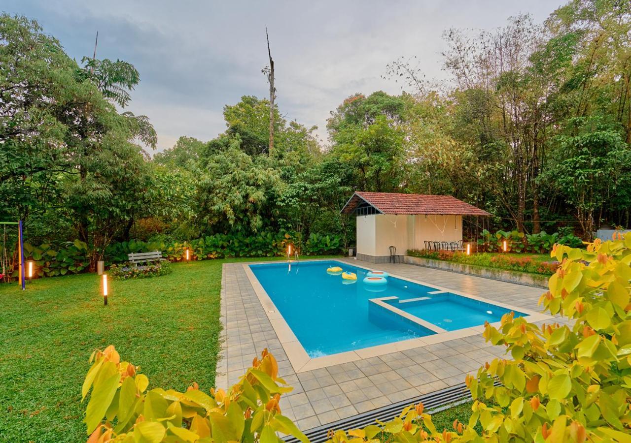 Glen Castle Vagamon Pool Resort By Voye Homes Exterior foto