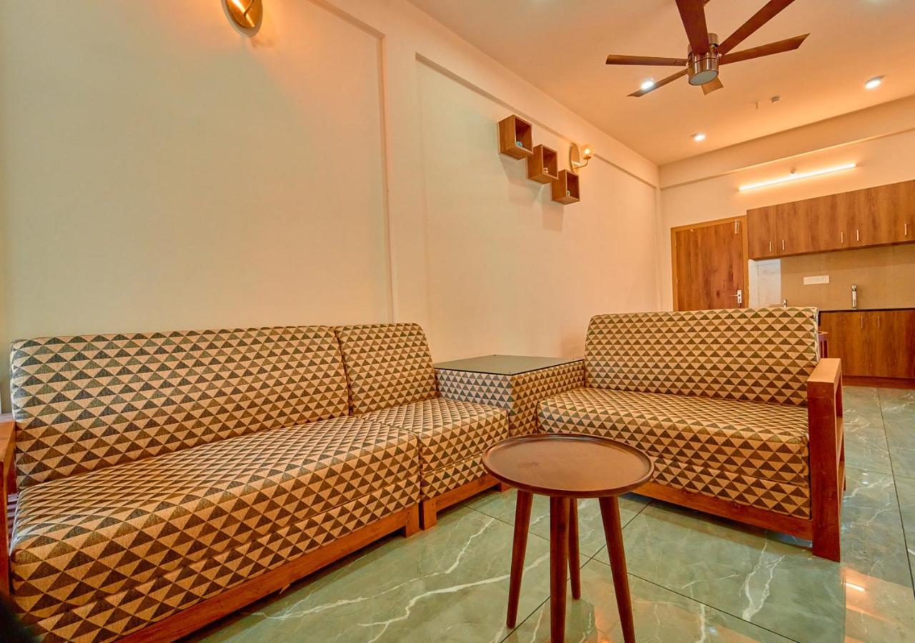 Glen Castle Vagamon Pool Resort By Voye Homes Exterior foto