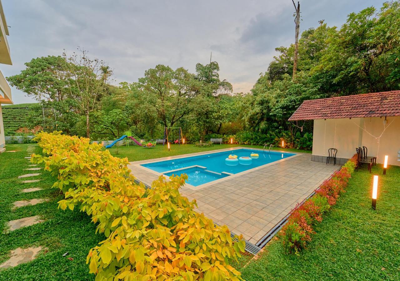 Glen Castle Vagamon Pool Resort By Voye Homes Exterior foto